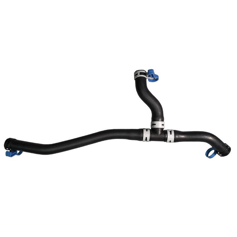 适用雪佛兰1618款迈锐宝XL1.5T加热器出口软管暖风出水管胶管配件