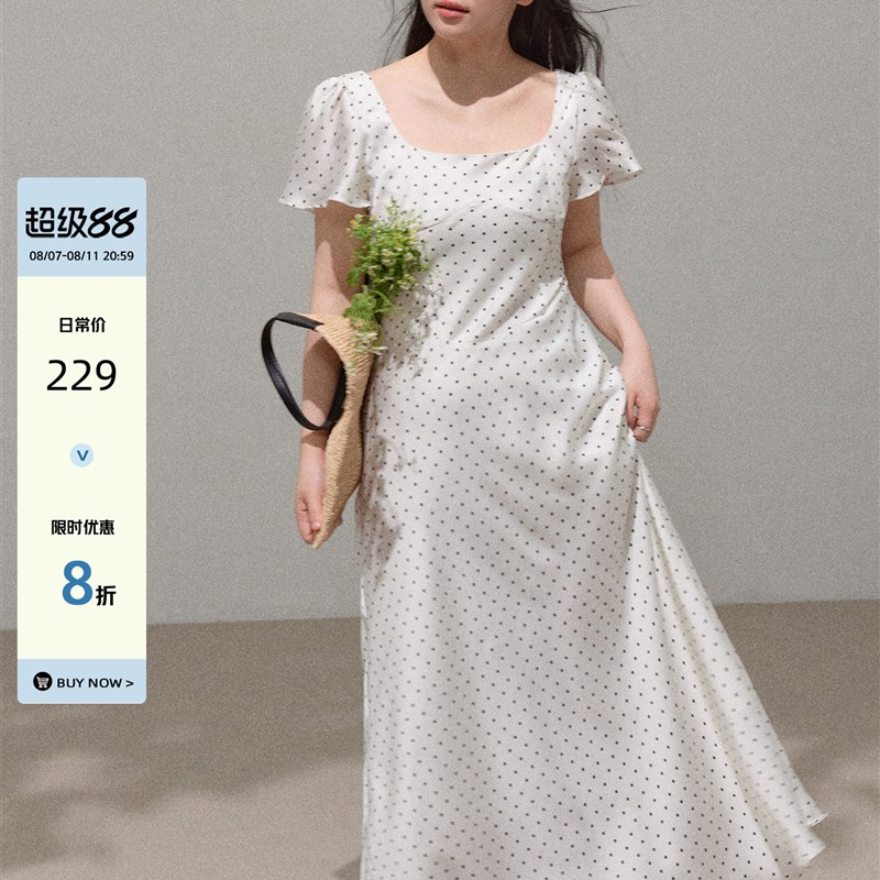 潘布娟加码女装微胖mm看起来很棒白色方领圆点连衣裙重要场合显瘦