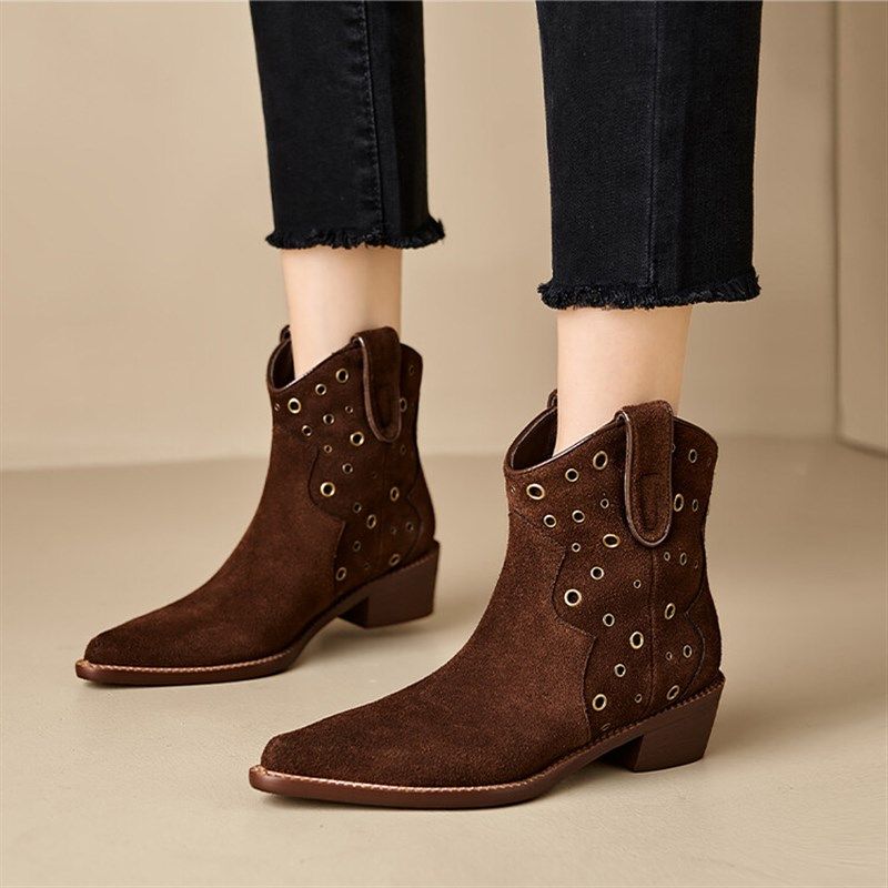 小众时尚新款潮酷西部靴2024秋冬新款尖头粗跟金属眼铆钉短靴,女鞋,西部靴,淘宝优惠券,粉丝福利购,淘宝优惠卷