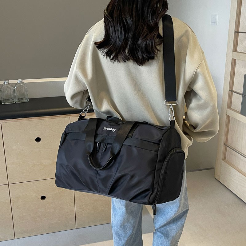 旅行包便携大容量登机外出行李收纳袋轻便运动健身包耐磨独立鞋仓