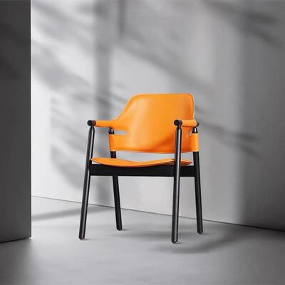 FDMA66-14意式北欧简约马鞍皮实木餐椅售楼处扶手接待椅样板间单