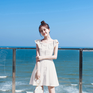 2025新款收腰小个子一字肩连衣裙女夏季薄款修身显瘦雪纺短款裙子