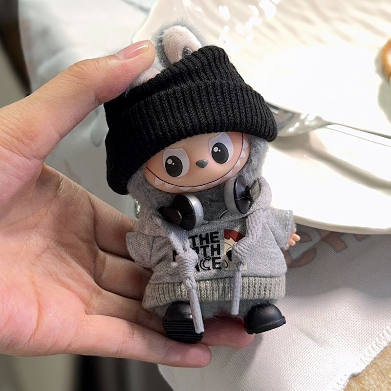 拉布布娃衣新款labubu4代10厘米迷你mini灰色卫衣发带耳机4.0布布