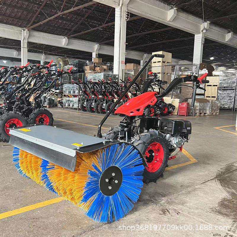 汽油15马力全齿轮扫雪机 冬季除雪汽油手推扫雪机 驾驶式清雪机