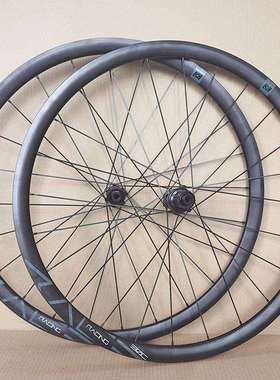 8-11速 700C中锁碟刹公路轮组- M12*142桶轴- tpi培林 pillar辐条