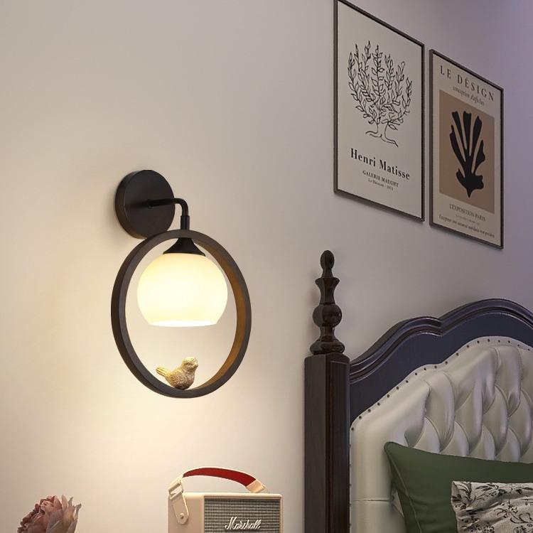 新中式木艺壁灯现代简约卧室床头灯小夜灯中古风玻璃led中山灯具