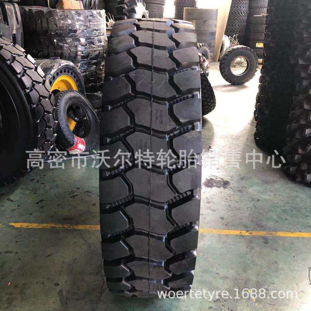 1400R25 1600R25自卸车 矿用花纹专用胎