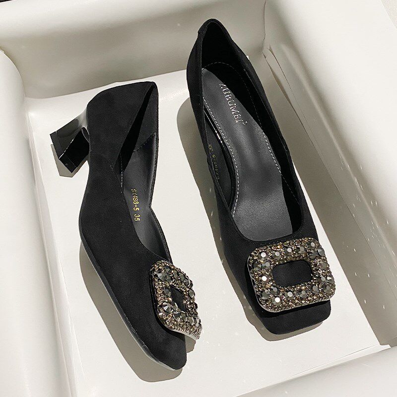 黑色绒面高跟鞋女20n25年春秋新款法式水钻小粗跟方头百搭通勤单