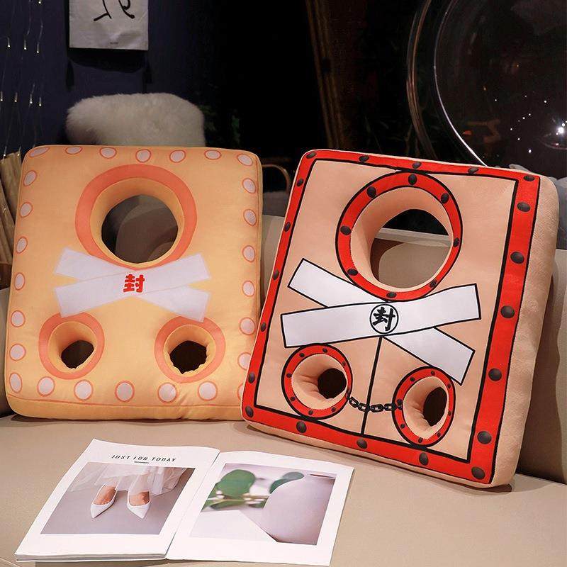 缉拿押送抱枕搞怪风靠枕枷锁抱枕创意办公室午睡枕趴睡枕护脖靠枕