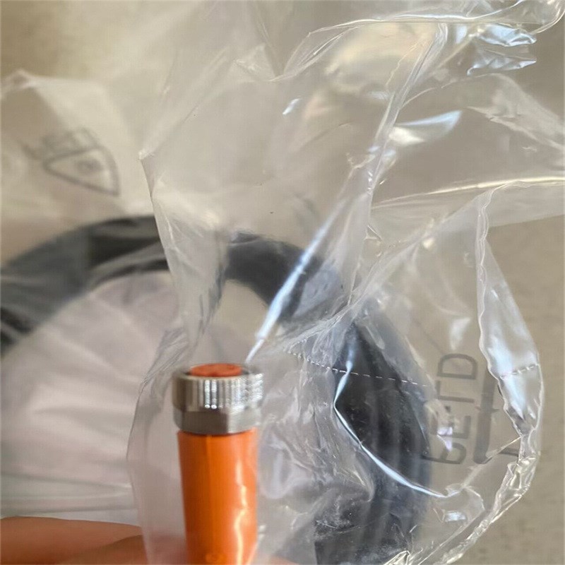 易福门IFM传感器 PQ3834+EVC152 10米线缆