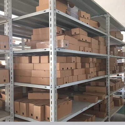 稳压二极管 0.5W 62V BZX55C62