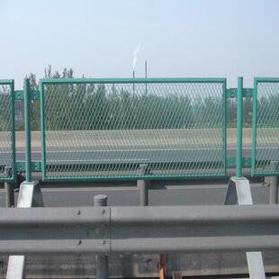 防防抛网桥梁护栏防落网高速公路眩网菱形铁丝钢护板网铁路框架栏