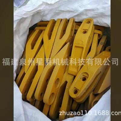 厂家供应PC挖掘机PC60RCPC60岩石尖斗齿平斗齿齿座销子配件