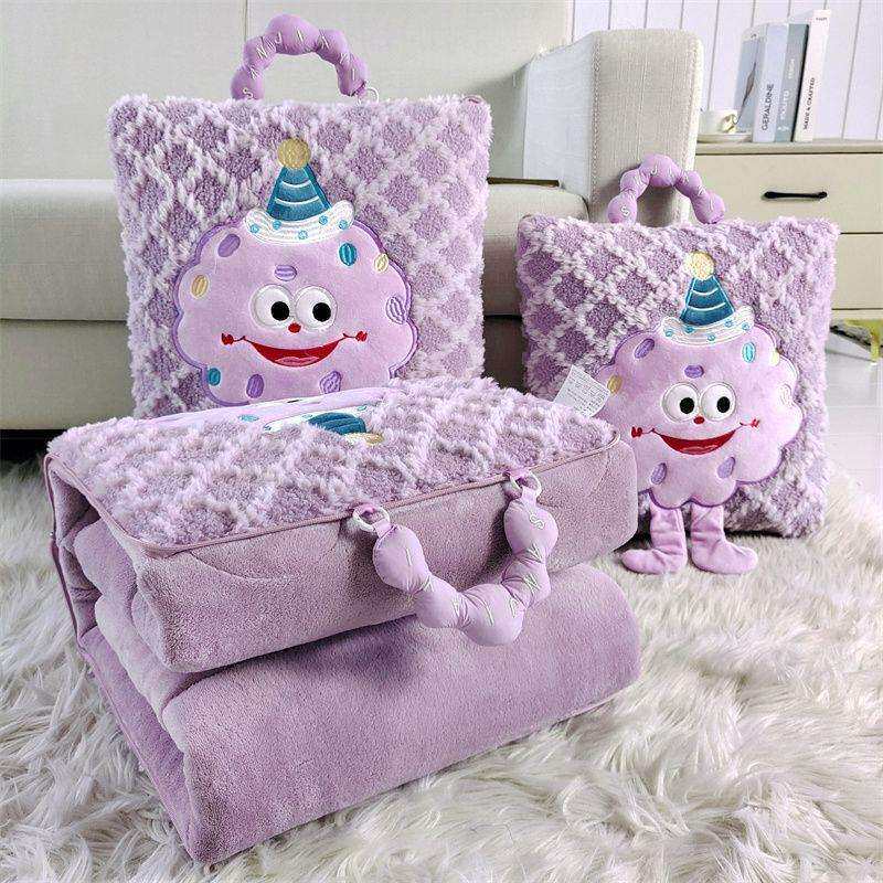 Z3E抱枕被子两用加厚小汽车载沙发靠垫办公室午睡多功能午休