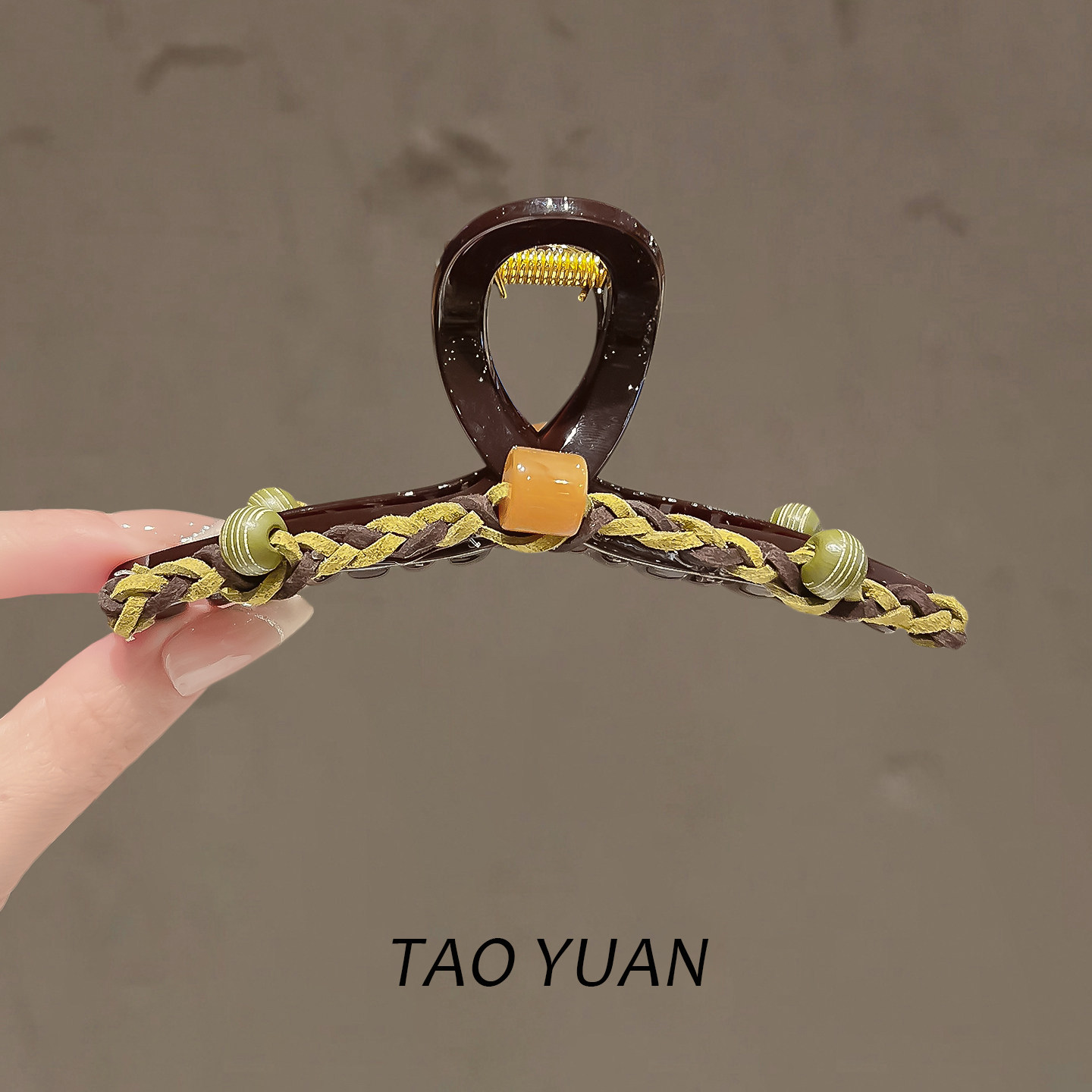 秋日编织撞色抓夹女大号鲨鱼夹复古麻花绑带后脑勺盘发夹头饰通勤