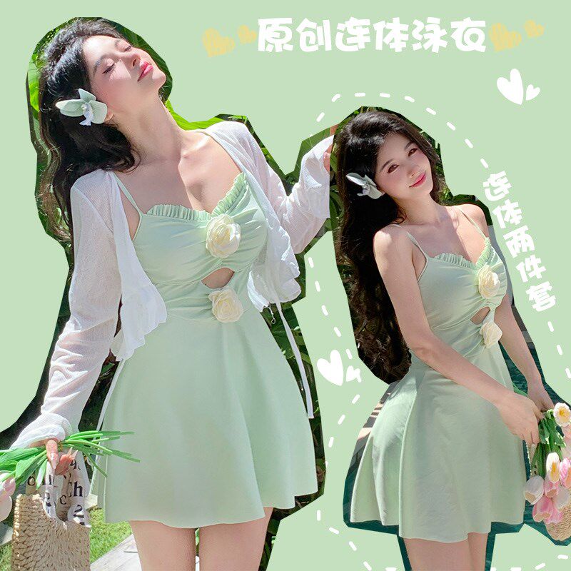 2025新款多巴胺夏泳衣女t连体裙式罩衫长袖防晒度假温泉大码微胖m