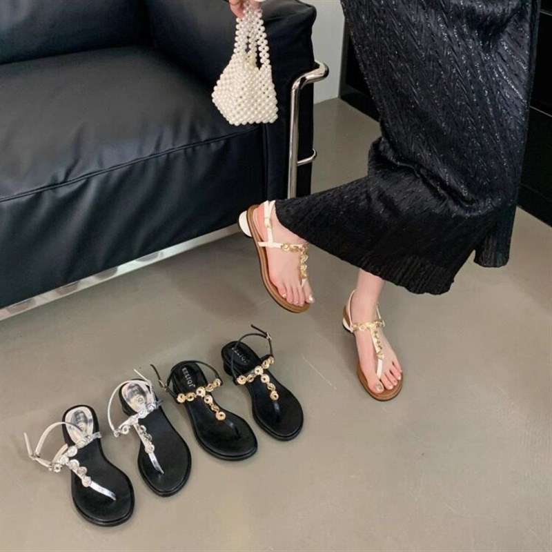 法式时尚罗马凉鞋女粗跟仙女鞋z子小众设计感链条度假风夹趾沙滩