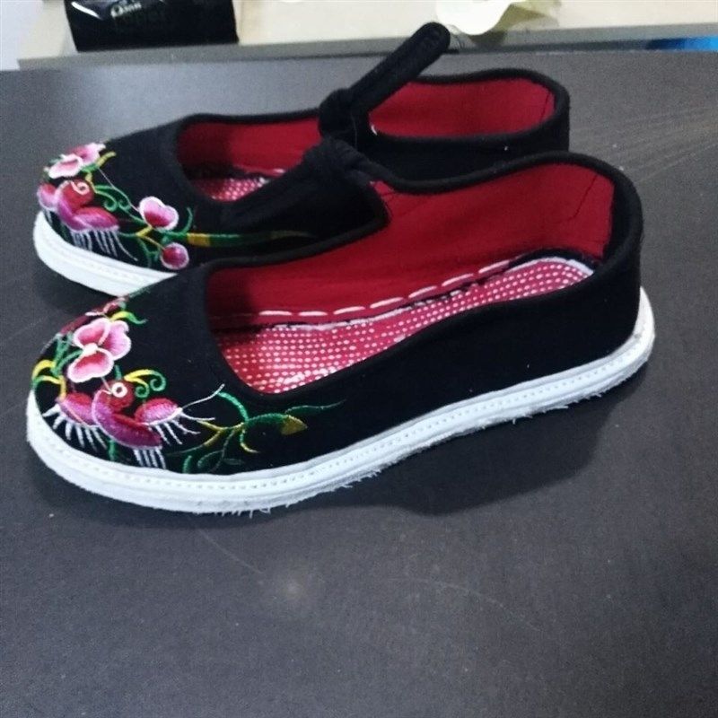 云南绣花老人寿鞋千层底浅口女式平底鞋子纯手工小圆口方口民族风,女鞋,传统布鞋,淘宝优惠券,粉丝福利购,淘宝优惠卷