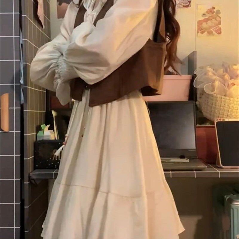 大尺码胖妹妹套装女秋装新款x宽松显瘦木耳边系带U拼接洋装棕色马