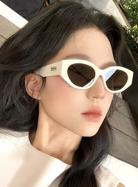 白色猫眼墨镜女款潮方圆脸遮