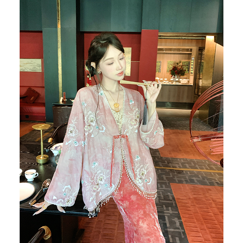 果果家 新中式时尚套装女秋季新款国风刺绣薄款外套半身裙两件套