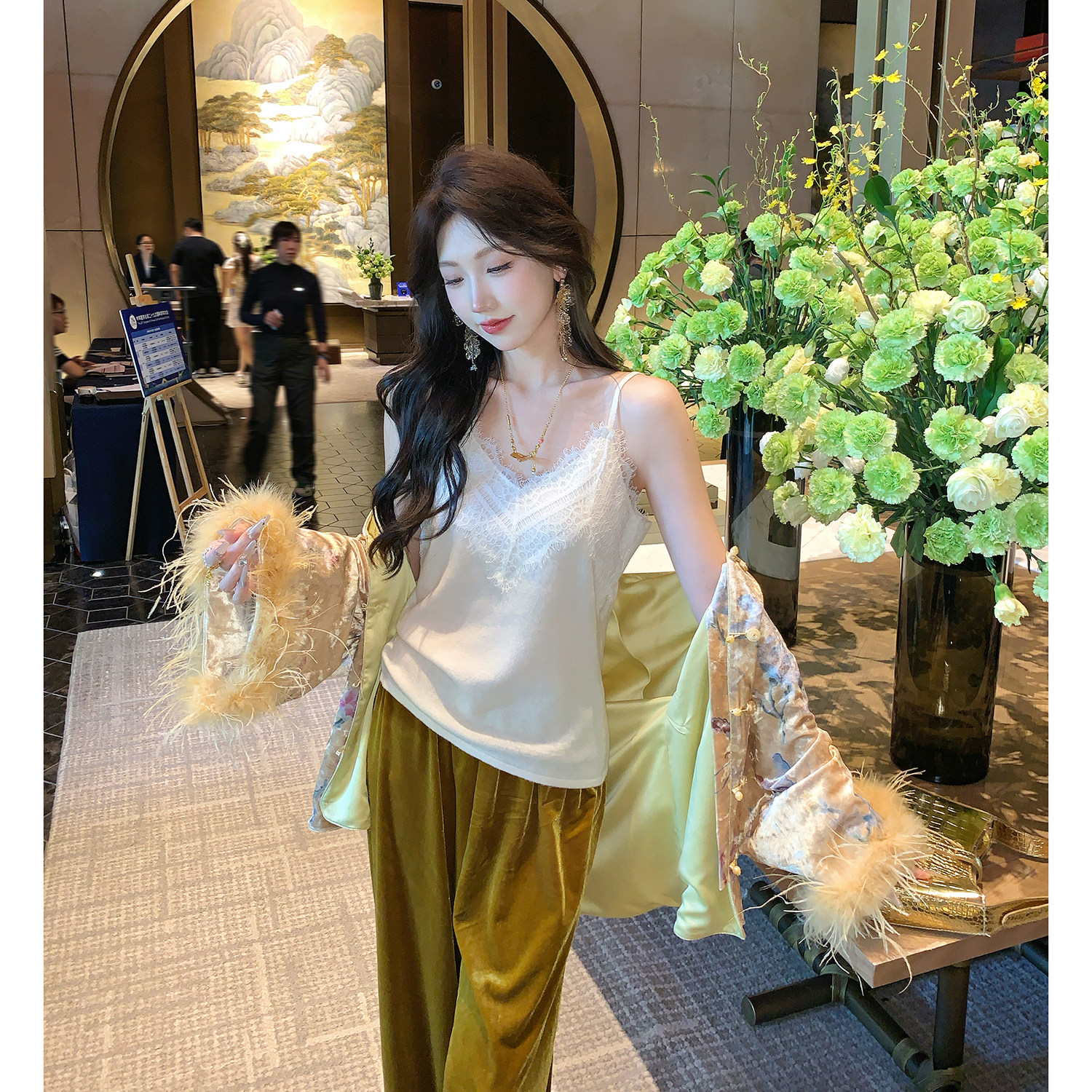 果果家 吊带蕾丝透气紧身背心内搭女士设计师均码无袖潮流