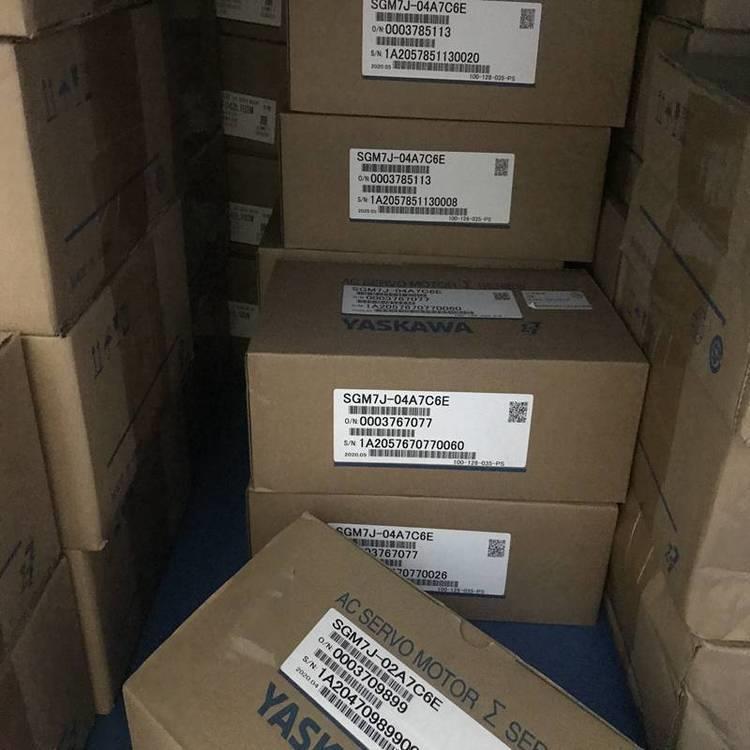 安川伺服电机SGM7J-01/02/04/08AFC6S/A7C6E/SGD7S-1R6A00/A1