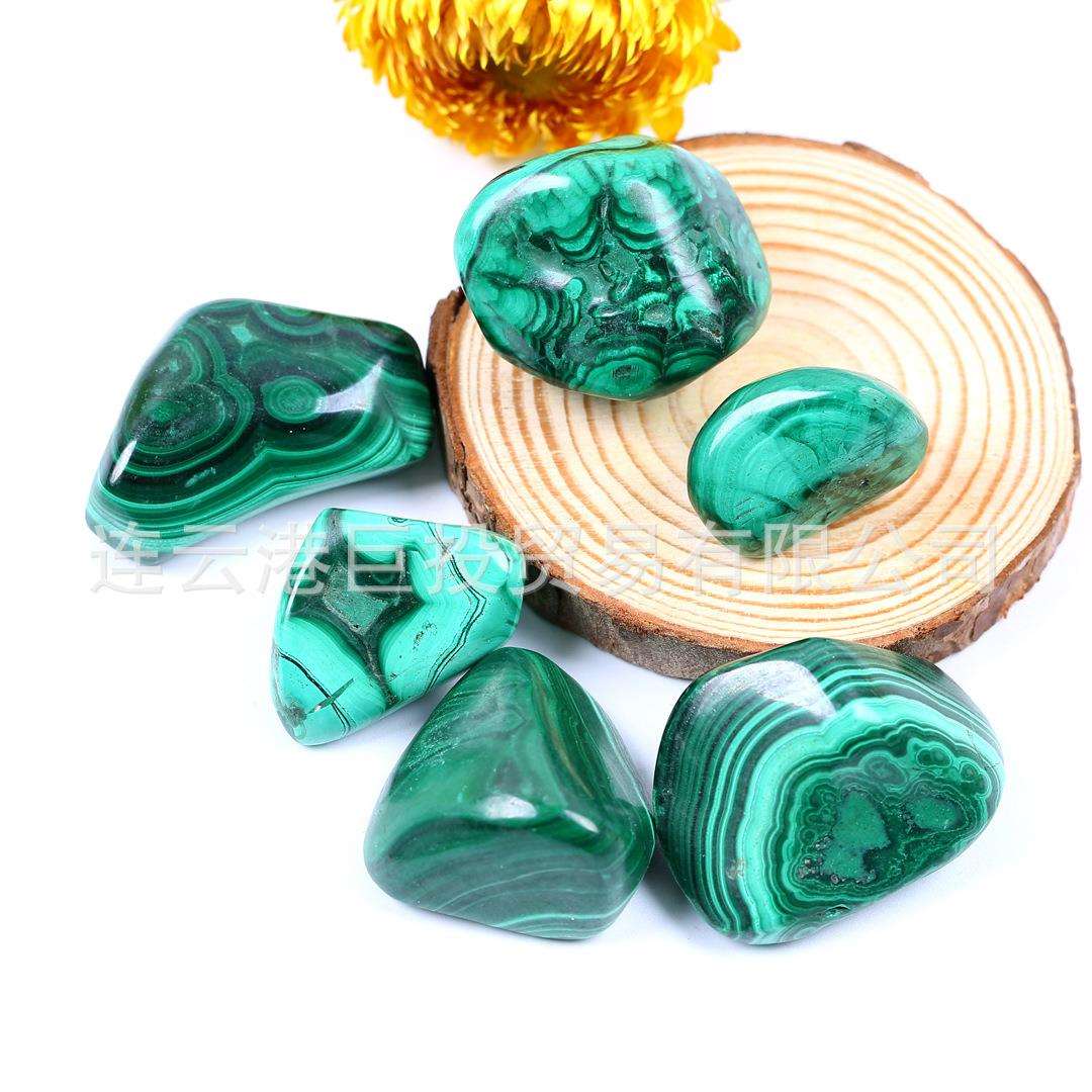 malachite 天然绿孔雀石滚石大颗粒把玩碎石裸石矿标摆件鱼缸装饰