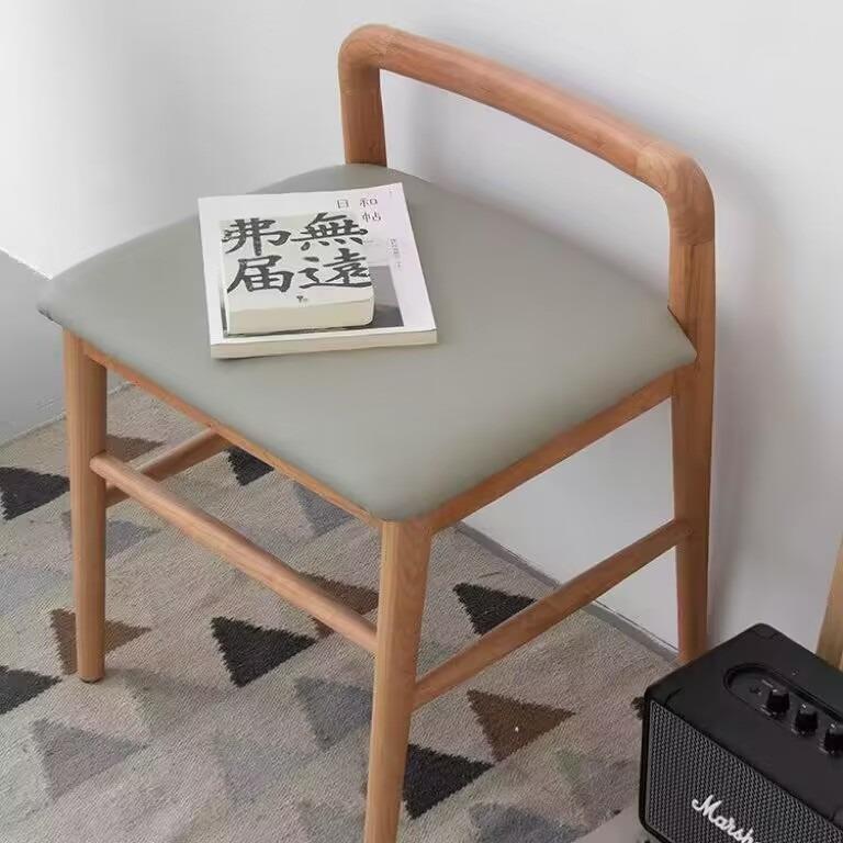 北欧矮凳梳妆凳现代简约软坐垫小凳子实木樱桃木化妆凳矮靠背家具