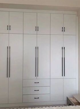 全屋定制实木原木色松木家具橡胶木衣柜卧室推拉门衣帽间组合套装