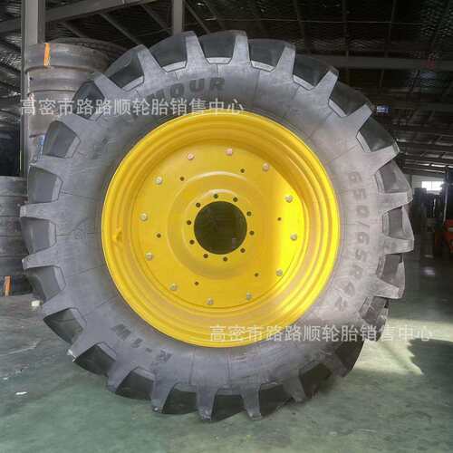约翰迪尔6J2104雷沃2104加宽改装540/65R30 650/65R42钢丝轮胎