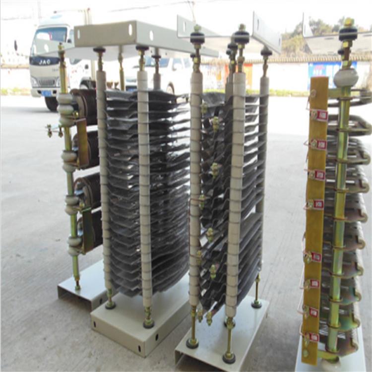 电阻器RT52-225M-8/2大功率耐高温 散热性优 电阻温度系数小鲁杯