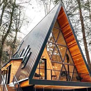 三角民宿集成小木屋度假村营地户外野营网红星空房防腐木房子别墅