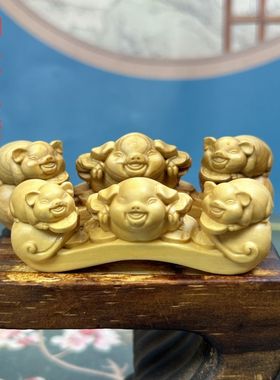 黄杨木如意招财福猪手把件