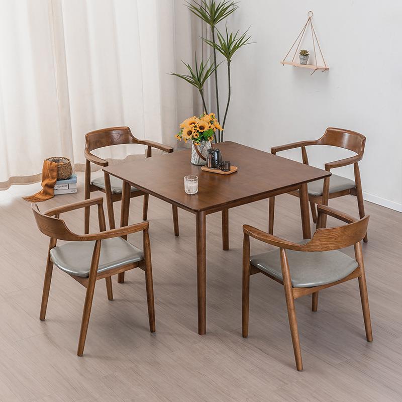 北欧实木餐桌椅组合简约现代小户型实木方桌子阳台家用正方形牌桌