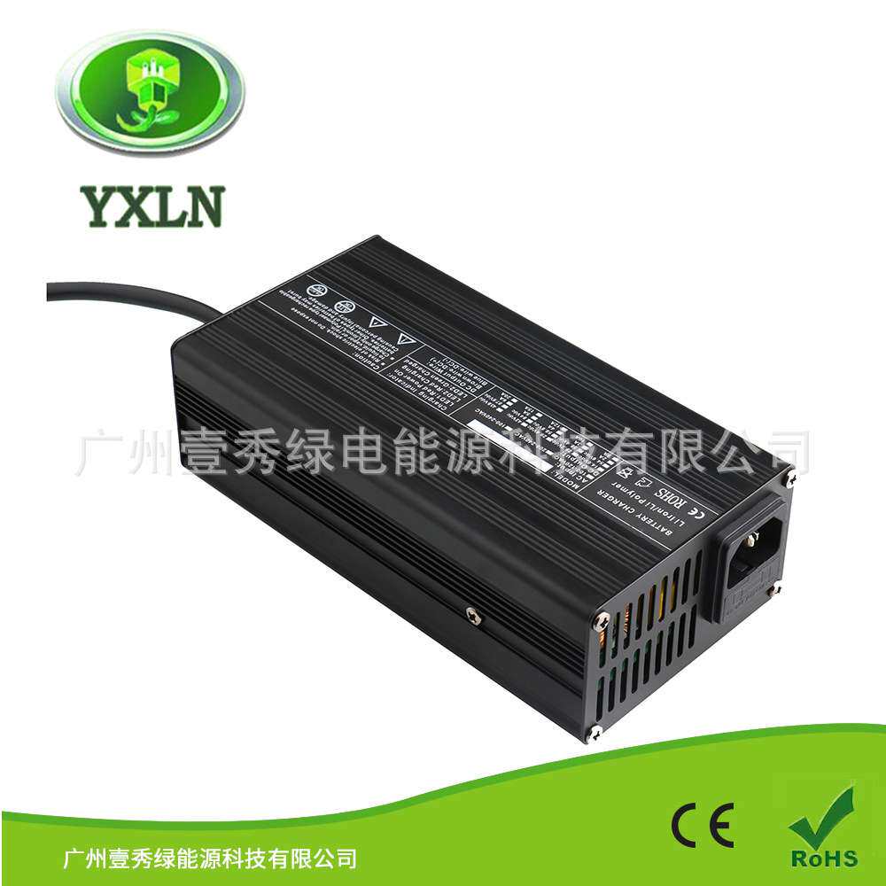 12V 14.6V 15A充电器磷酸铁锂铅酸电池带散热风扇智能快充充电器