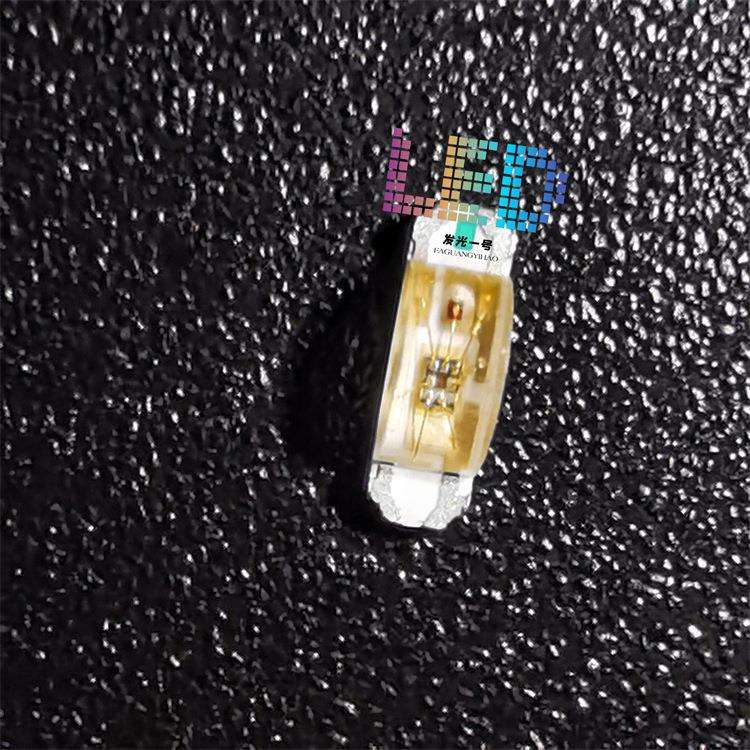 发光1204RGB幻彩WS2812B四脚 1206侧面发光幻彩内置IC可控炫彩led