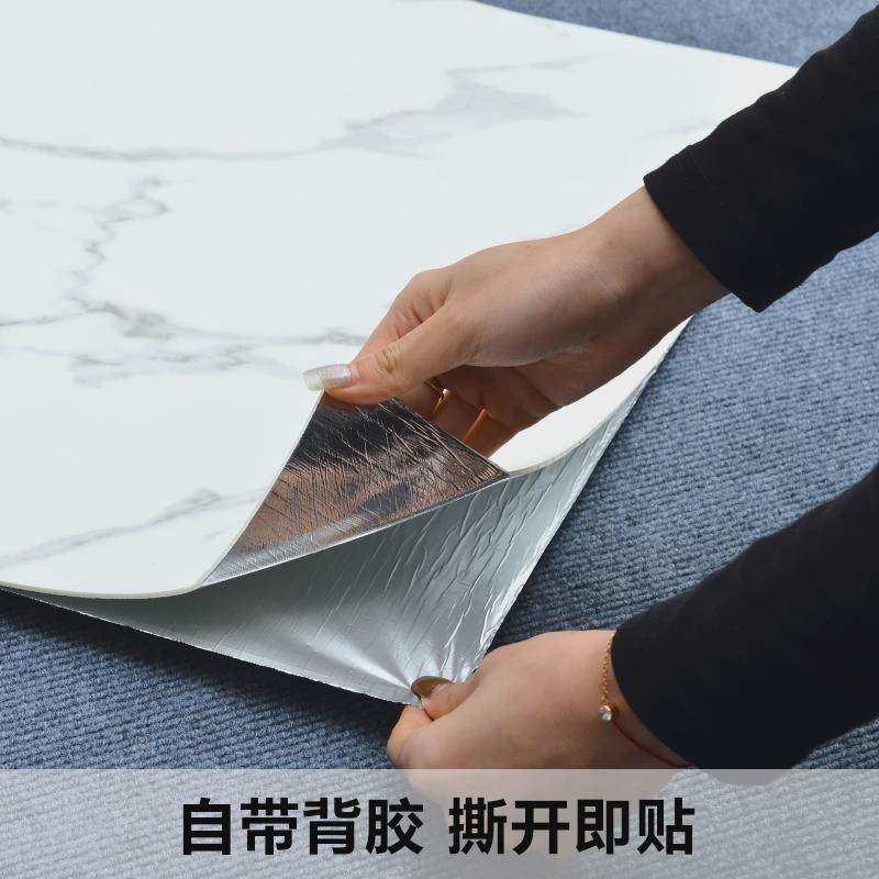 仿瓷砖大理石纹墙纸防水防潮客厅墙面装饰壁纸自粘墙板铝塑板墙贴