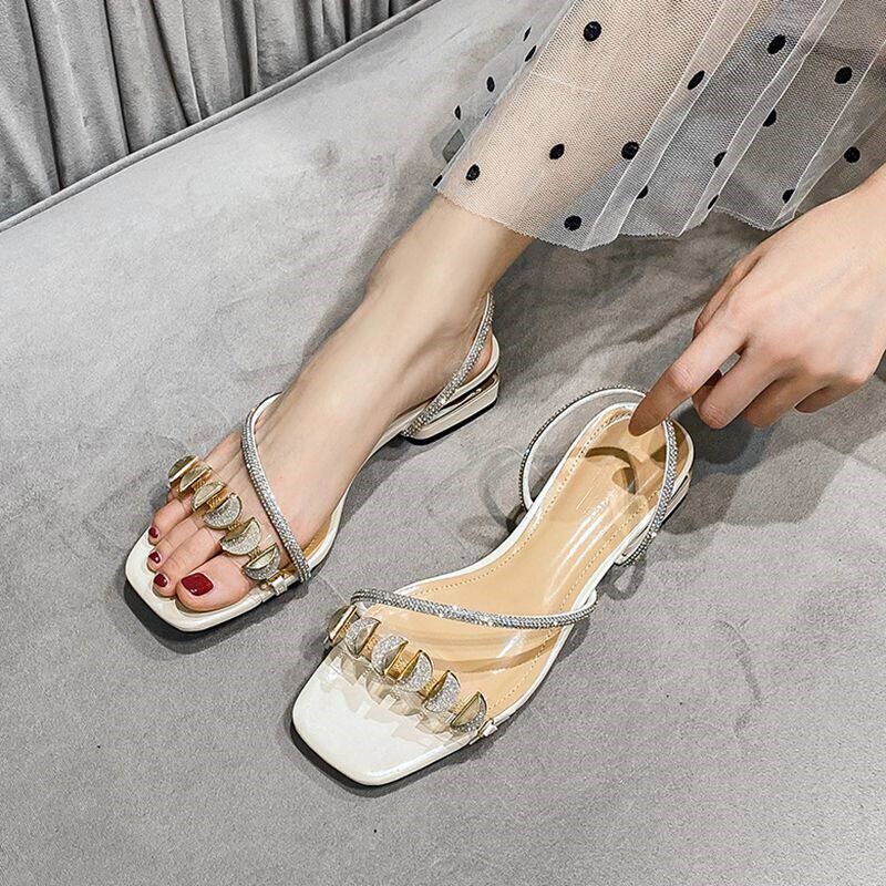 大码女鞋41一43凉鞋女仙女风平底2025夏款网红R水钻粗跟凉拖脚宽