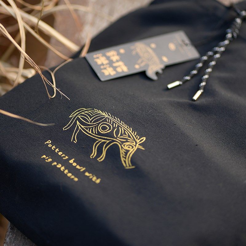 【浙江省博物馆】河姆渡文化猪纹陶钵文创小猪包黑色帆布包大容量