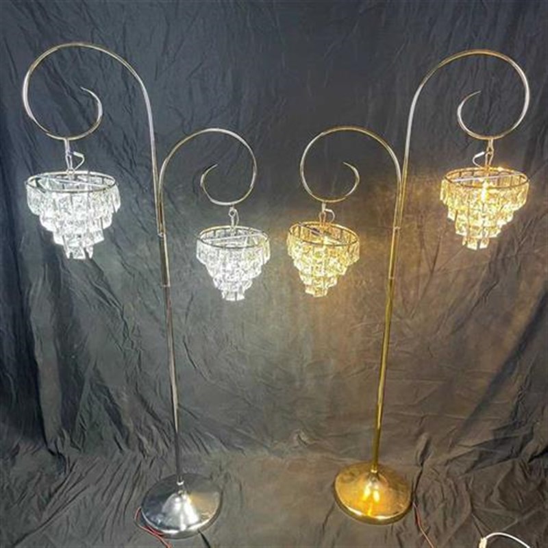 新款婚庆冰条水晶发光路引婚礼堂欧式铁艺吊灯冰晶引路灯舞台装饰