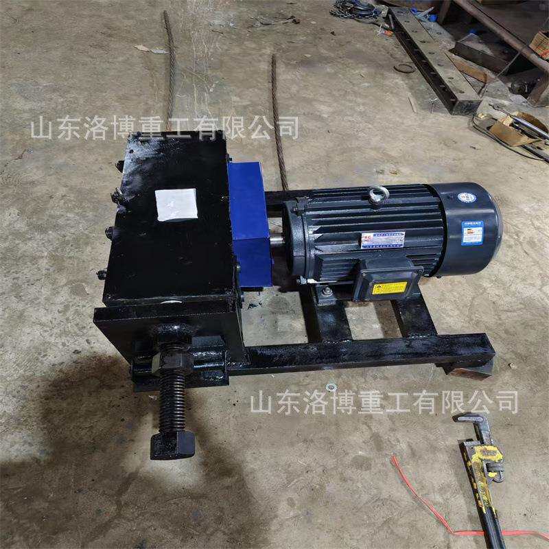 桥梁钢绞线穿束机钢筋材料穿梭设备可调速穿线机预制梁电动穿梭机图片