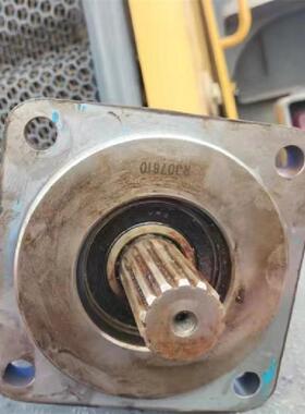 液压配件5998136 山工655D装载机液压齿轮泵