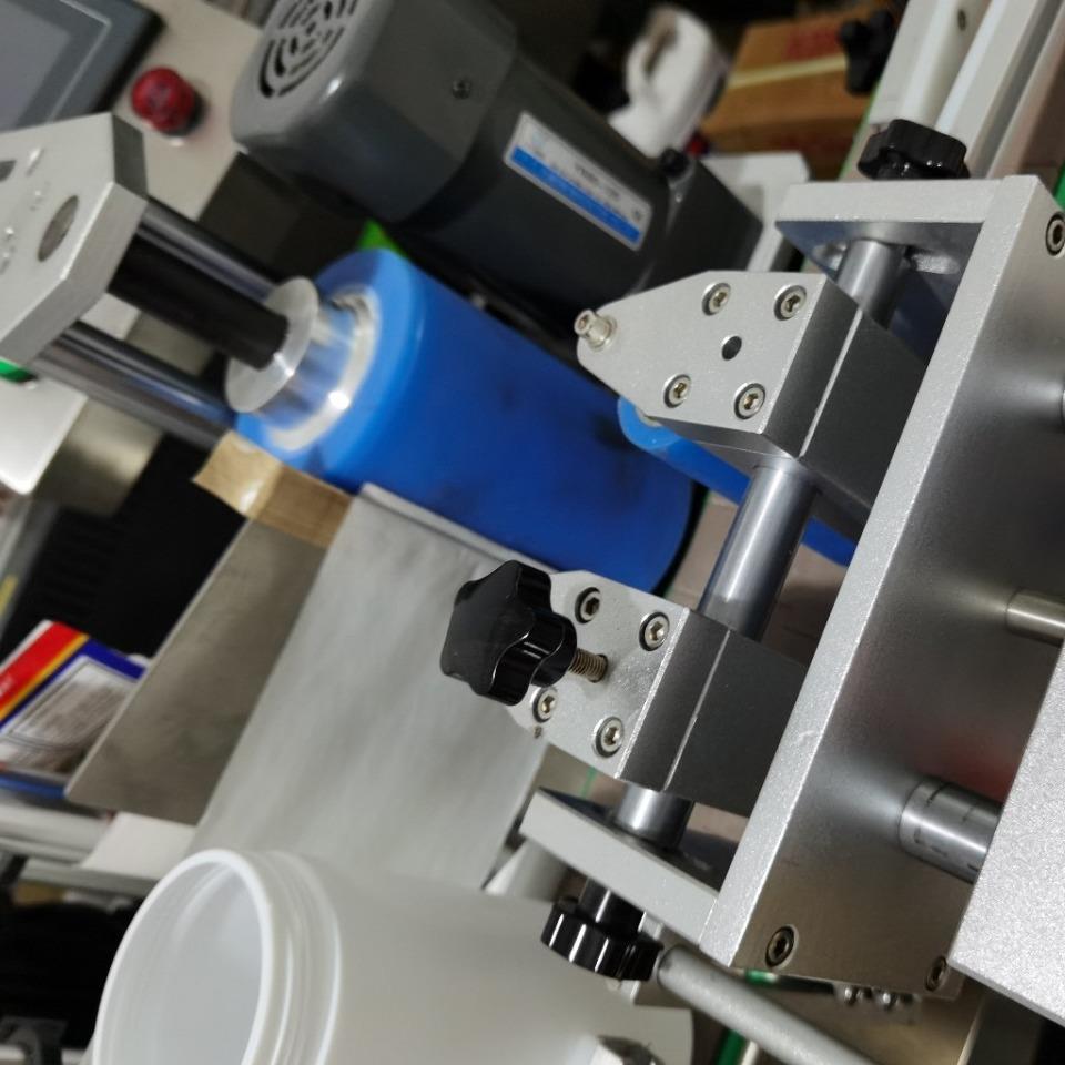 全自动圆柱瓶管罐不干胶贴标机用于玻璃管，塑料瓶，食品罐含税