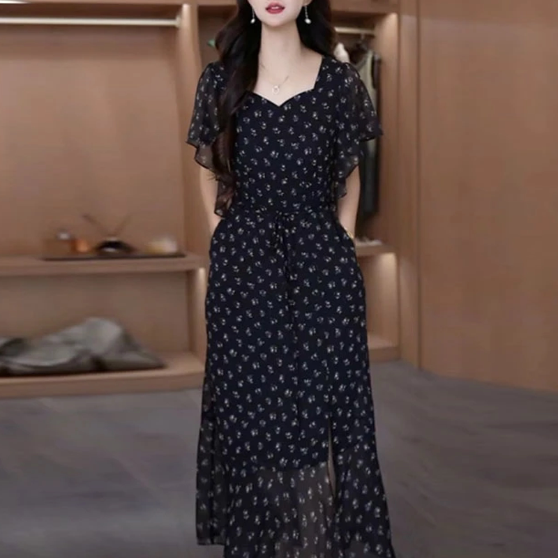 瘦夏季中长款2026遮肚显裙子开叉薄款女装新款碎花连衣裙妈妈高腰