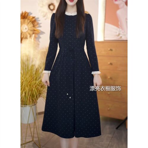 减龄洋气波点连衣裙女2026秋季新款女士收腰显瘦时尚优雅中长裙