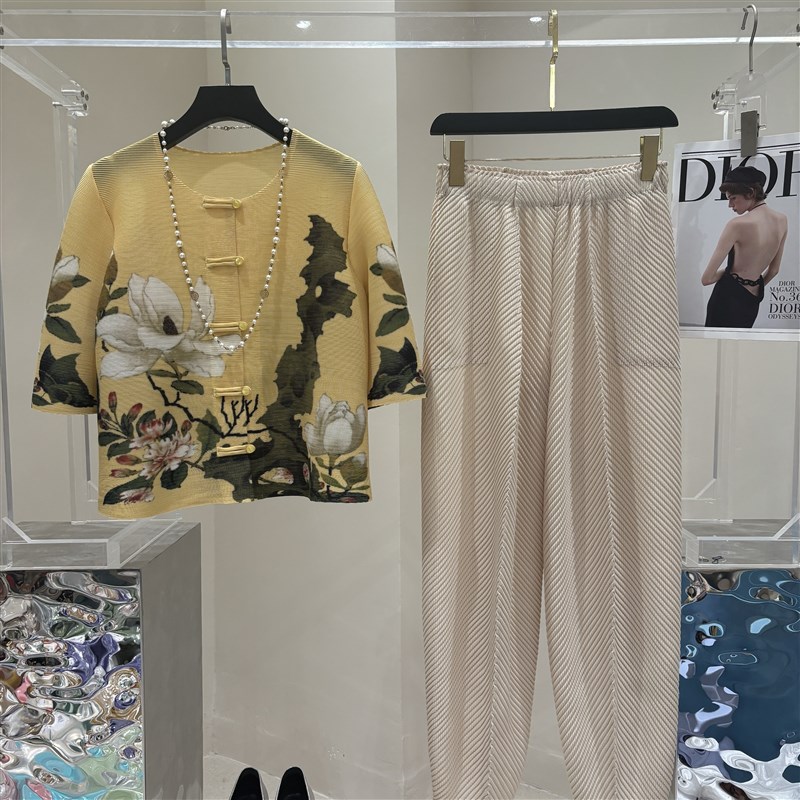 2025新款春装夏装中老年新中式端庄大气套装衣服女生日礼物妈妈装