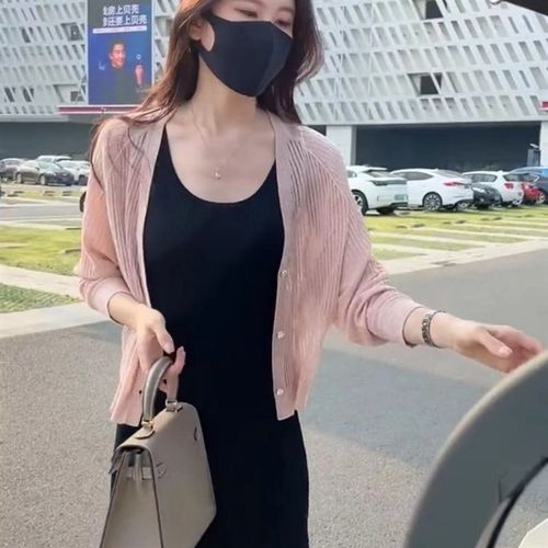 冰丝防晒针织开衫薄款女减龄春夏气质上衣配连衣裙外搭披肩空调衫