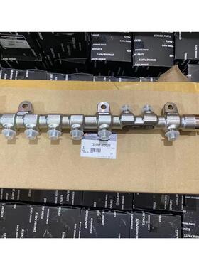 三一SY245H挖掘机发动机共轨管0445226130 三一挖掘机发动机配件