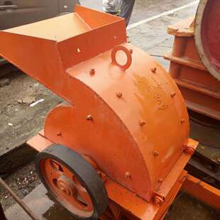 锤式打砂机 石料锤式打砂机 移动式打砂机 矿石破碎机立式打砂机